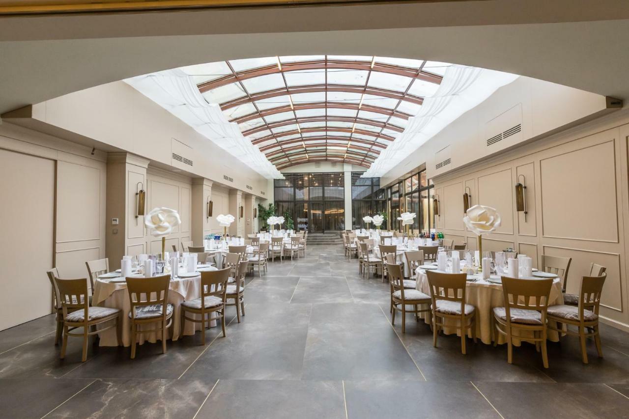 Hotel Opera Plaza Kluż-Napoka Zewnętrze zdjęcie