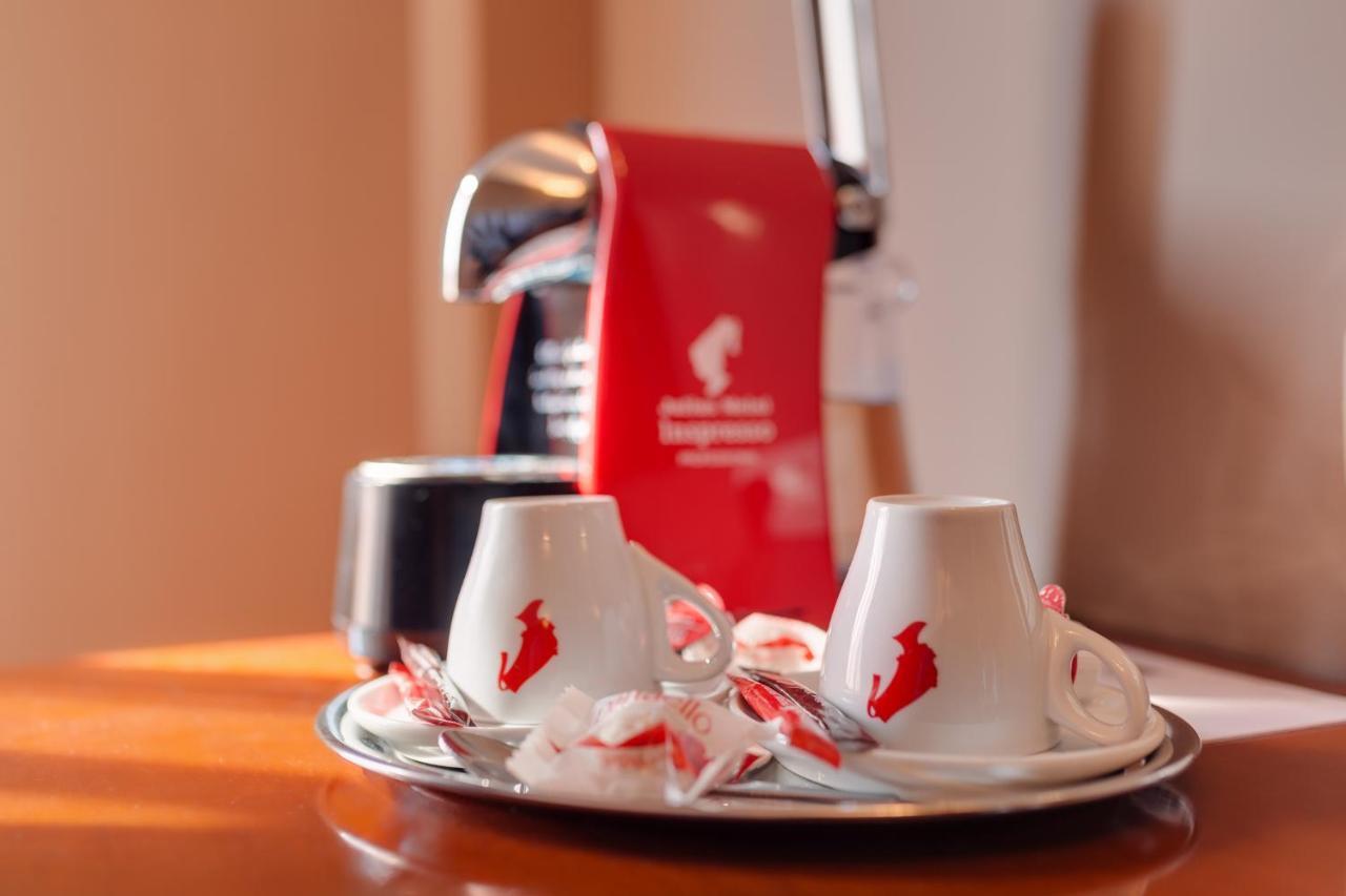 Hotel Opera Plaza Kluż-Napoka Zewnętrze zdjęcie