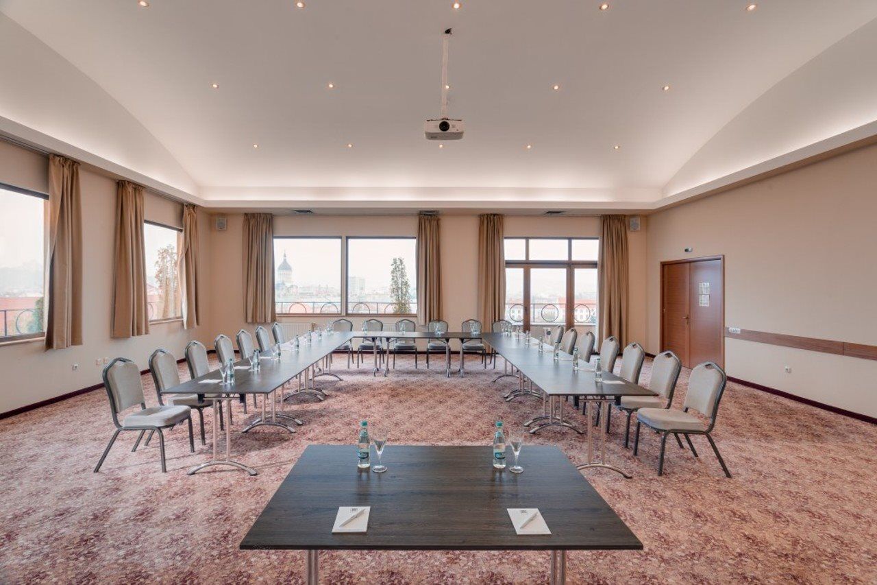 Hotel Opera Plaza Kluż-Napoka Zewnętrze zdjęcie