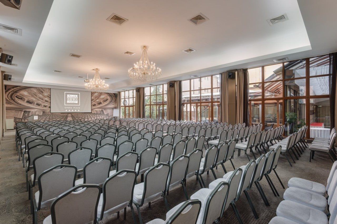 Hotel Opera Plaza Kluż-Napoka Zewnętrze zdjęcie
