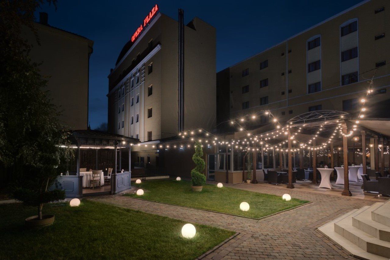 Hotel Opera Plaza Kluż-Napoka Zewnętrze zdjęcie