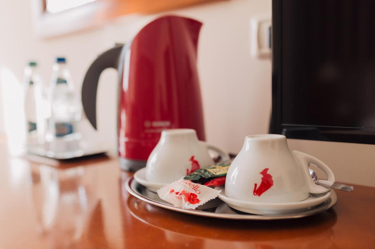 Hotel Opera Plaza Kluż-Napoka Zewnętrze zdjęcie